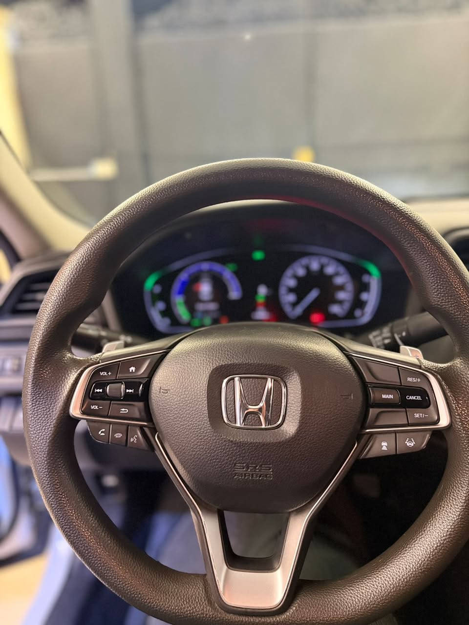 هوندا انسايت هايبرد 2021 رقم اربيل بأسمي
لون ابيض صدفي
حادث السياره الجاملغ الخلفي اليمنه فقط بارد السياره بدون قطره صبغ فقط تكحيل على كد اصبعين بارد بنهايه الجاملغ بصف البگ لايت لا دواخل ولا چوي بارد فقط مرفق مع الصور 
صور الحادث مرفقه
 بدون اير باگ
فول مواصفات فقط بدون فتحه
ا1500 cc 
بطارية ليثيوم  
شاشة كبيره لمس 
كار بلي - اندرويد اوتو
 كاميرا خلفية  ثلاث وضعيات 
بصمة 
دخول ذكي 
تشغيل عن بعد 
انظمة قيادة  ECO / Sport / Normal
نظامة EV فقط كهرباء 
هاند بريك بصمة كهرباء  
‏،Brake hold
اضوية زينون
أضوية LED 
كشافات ضباب led
 شفتات ستيرن
تحكم ستيرن
مثبت سرعة
رادار تفاعلي 
تحذير خلفي 
وتوقف ذاتي
تحديد مسار
مانع انزلاق ABS
مانع تصادم
السعر ( 145) ورقه وبيها مجال السياره ربع متخلي عليه جديده لوك   
مكان السيارة صلاح الدين قضاء الضلوعيه
***********
***********
