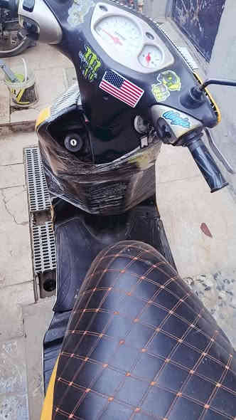 دراجة سكنس للبيع دراجة حلوة نضيفة كفرات بلادي بس غلفتهن بيدي دراجة نقصهة سبايدر فقط تخم تايرات جدد اصليات وبيهة مسجل تكسي بيهة منفيز او مكاتبة مال معرض فقط سعر 550 بيهة مجال بسيط عنوان البلديات قرب جامع سيد صلاح واتساب موجود ***********
