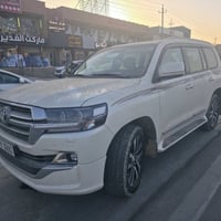 لاندكروزر GX.R 2019 رقم بغداد السيارة فول 1/1   مكفولة كفالة عامة من ك...