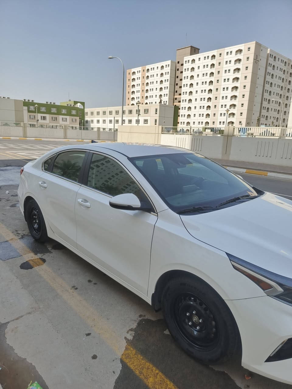 للبيع كيا فورتي 23 ماشية 32
***********
