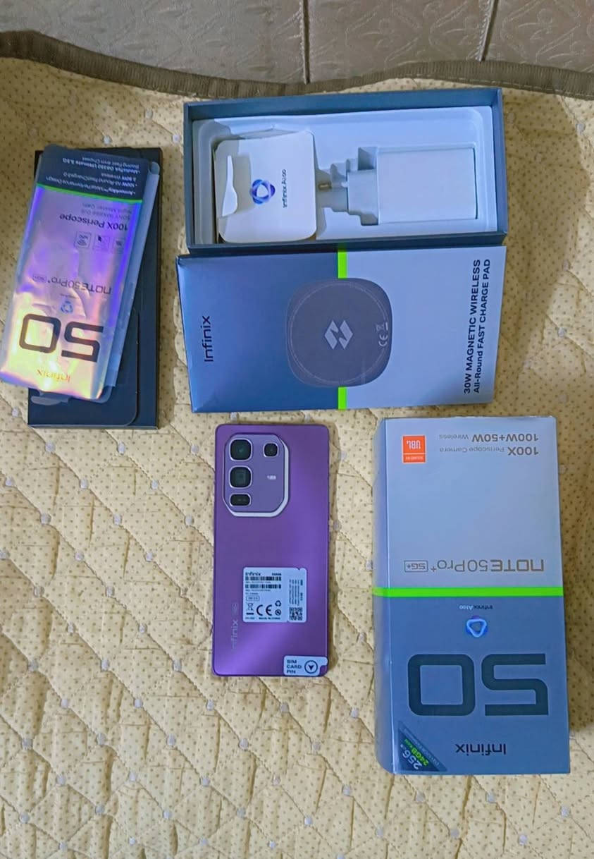 السلام عليكم
infinix not 50 pro plus 
نظافه 100٪ استخدام قليل كامل الملحقات
السعر 425
***********

