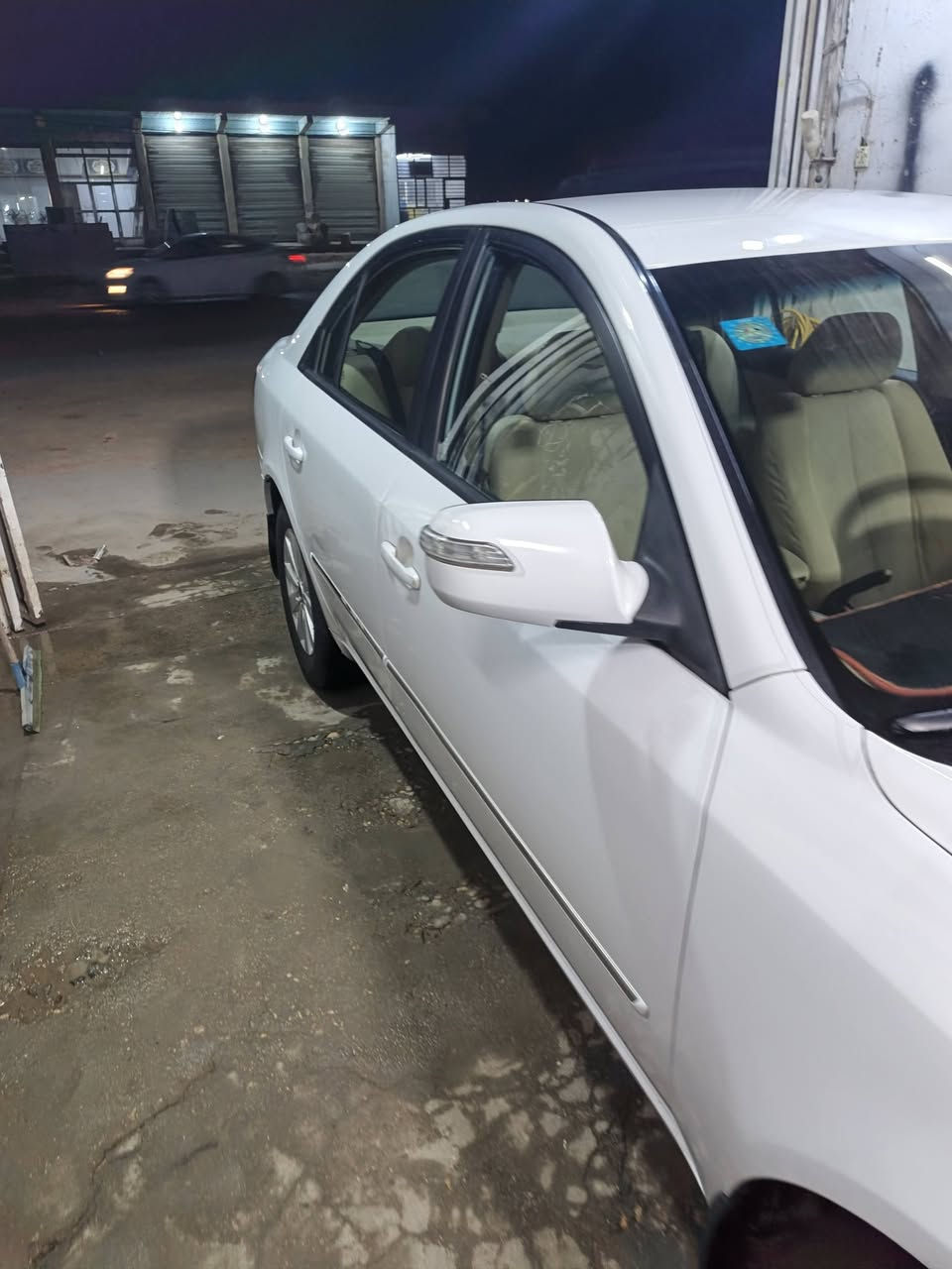 سلام عليكم 
سوناتا ٢٠١٠ خليجي رقم نجف دولي
مكينه ٢٤٠٠سيارة حلوة مصورها بليل سونار وياها مكاني نجف سعر ١٣٠ وبيها مجال 
***********بي وات ساب
