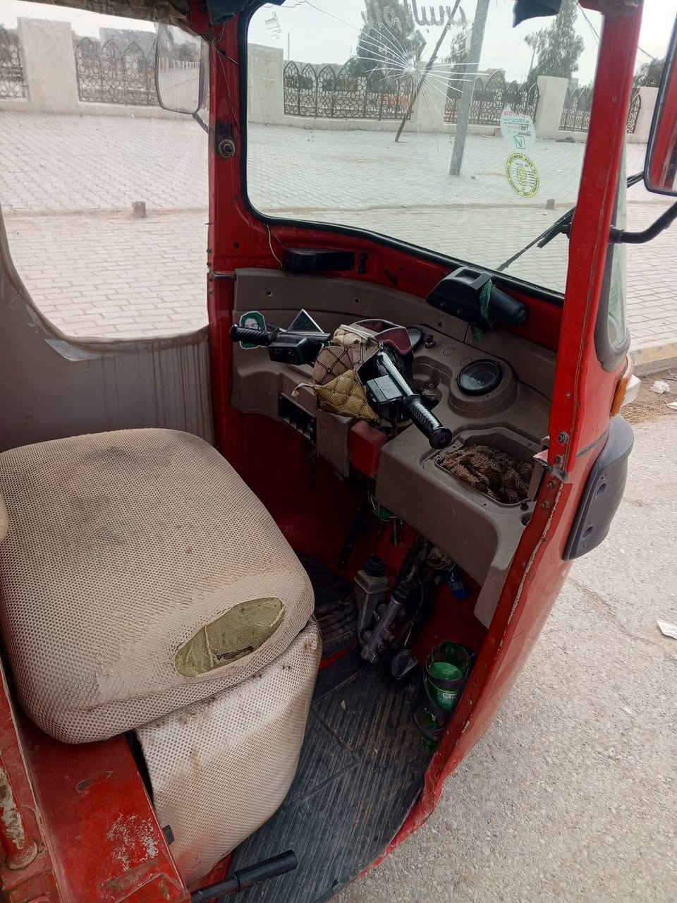 السلام عليكم تكتك بجاج موديل18رقم وسنويه السعر,3800كوت انوار الصدر ***********
