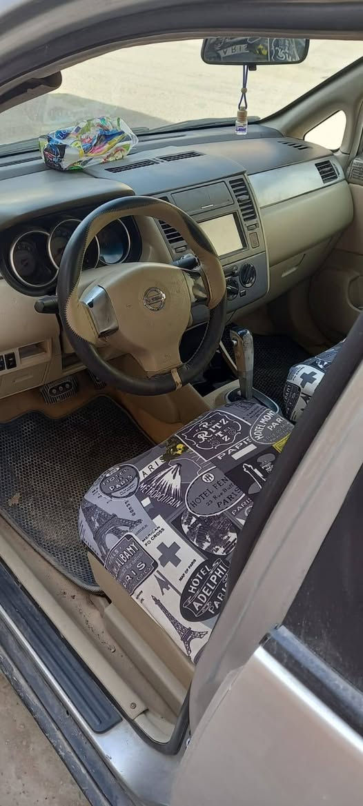 سلام عليكم تيدا للبيع السياره كاعده كير مكينه نشطه رقم انكليزي بسمنا مكانها نجف حي  القادسيه  سعرها 65 وبيها مجال  ***********
