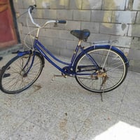 بايسكل للبيع ماعرف بيهن سعره 50 ////07803591960