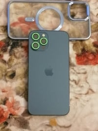 آيفون ١٢ برو ماكس • ١٢٨ • بطارية ٨٠٪