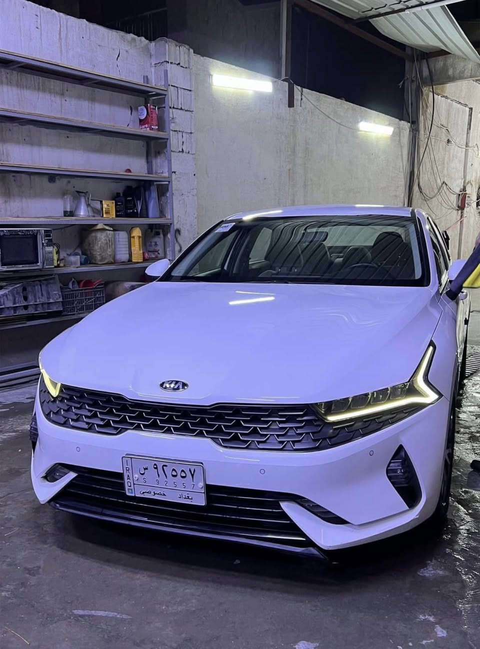 موديل 2021
المواصفات سويج بدون شاشة
وارد خليجي
العداد 81 ألف كم حقيقي
السيارة نظيفة وجاهزة للاستخدام
السعر : 180 ورقة وبيه مجال للشراي 
 العنوان: بغداد – الخضراء
 رقم الهاتف: ***********
