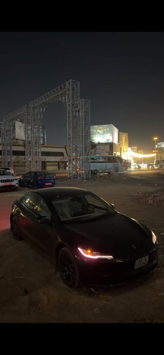 تيسلا model 3 2024
دبل واطور
ماشيه 16
قطعتين فقط باب وجاملغ بدون ايرباك بدون دواخل
مغلفه ppf
21000$
***********
