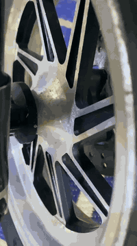 يالله ماكس عدله للبيع او للمراوس دراجه بوشه 49 حربيه ابيع بدون كفرات دراجه خير من الله سلف هندر. مكينه ناعمه وشرط معدل وشلعه بيها وياله نجمه ودراجه مرتبه وتعبان عليها سعر خاص رقم *********** حياكم الله
