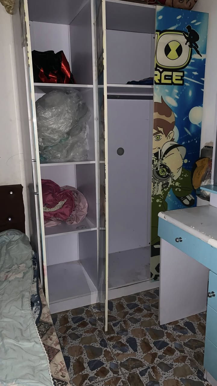 غرفه اطفال للبيع العنوان مدينه الصدر  ***********
