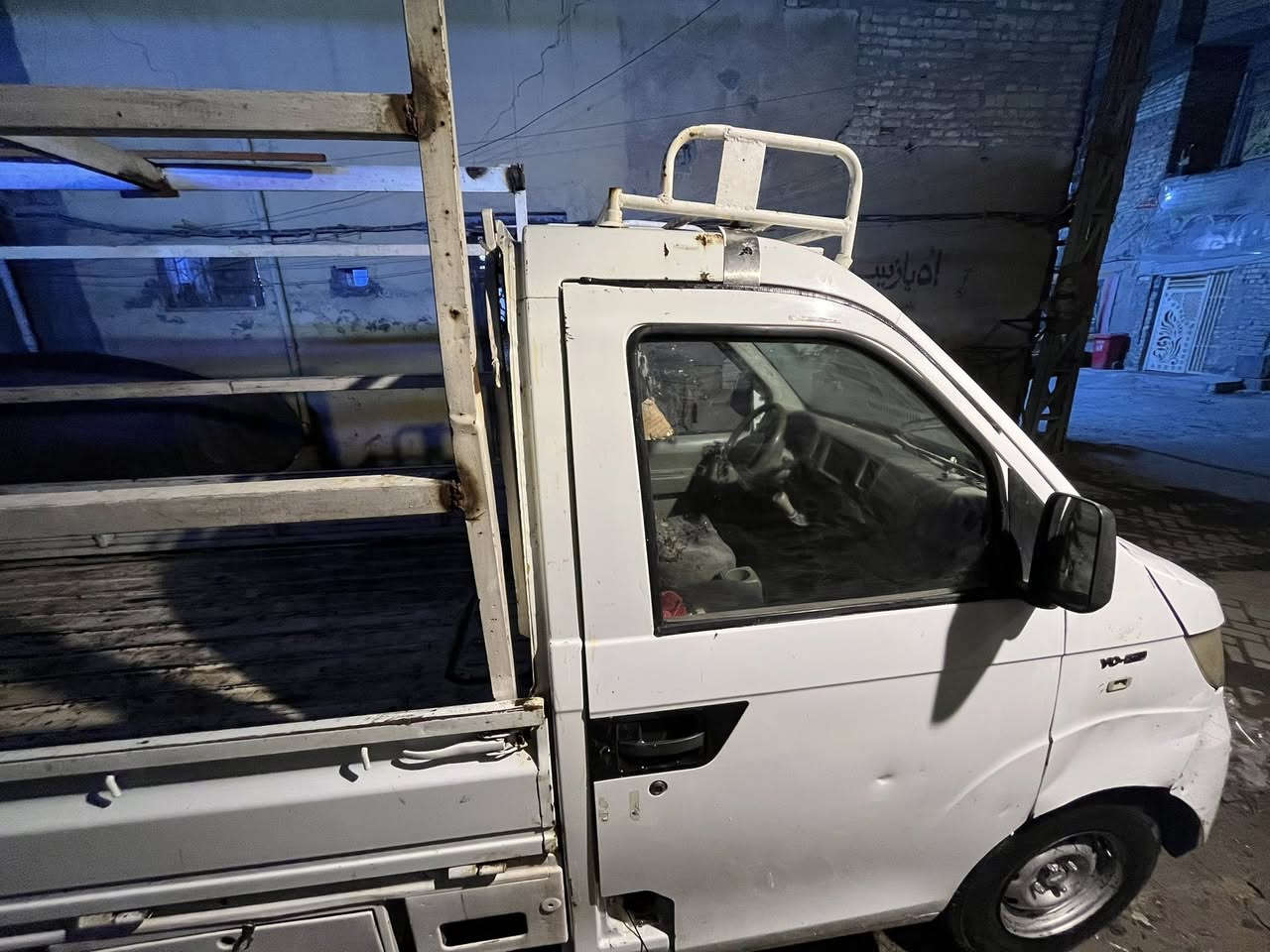 شيري حمل مديل ٢٠١٣
سنوية قبل ١٥ يوم نفذت  باتري جديد كير ومكينه مكفولات  هزة جديدة مصفرة غرامات كهربائيات شغالة
 راعيها موجود يحول بـ ٢٥ وبيها مجال حك الجية 
بغداد مدينه الصدر 
***********
