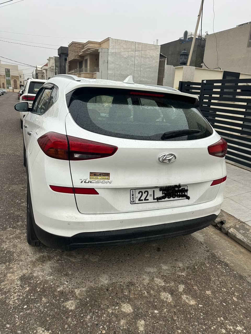 (مكلف بالنشر) الرقم بي وتساب

السلام عليكم 
تكسون للبيع موديل 2020 السيارة مآخذها صفر على على إيدي الصيانة وتبديل الدهن كلها بالشركة ماشية 140 ألف فول مواصفات ما عدة فتحت سقف 
بيها ثلاث مكانات بارد حيل صغار  والسيارة باسمي وسنوية ورقم جدد
رقم تلفون بي وتساب *********** 
مكان السيارة اربيل
