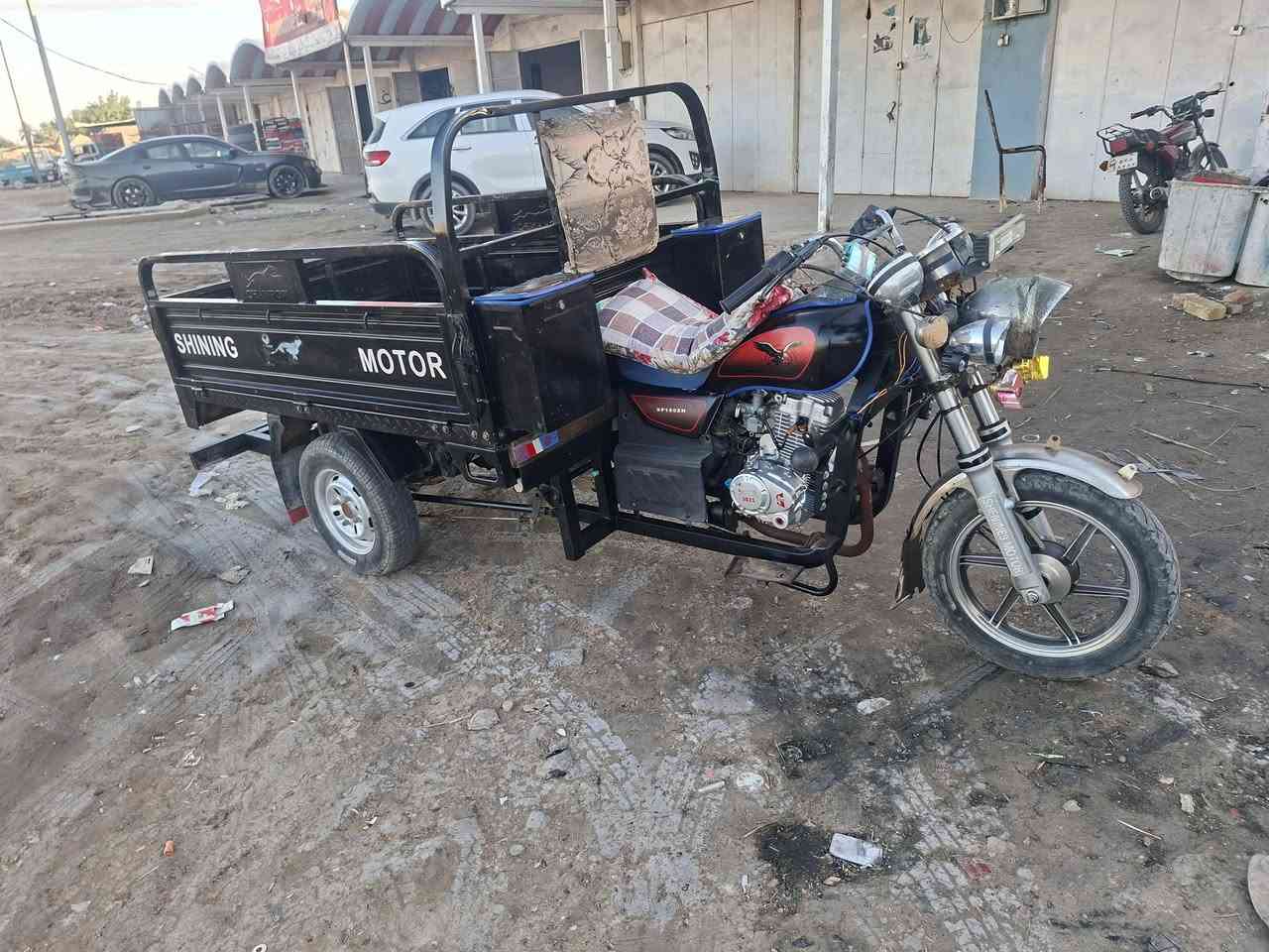 السلام عليكم ستوته جمره موديل ٢٢ اوراق اصولي كهربائيات شغاله نكره سلف مكينه ما مفتوحه السعر ١٨٠٠ وبيها مجال مكاني الحمزه الغربي منطقة الزبار ***********
