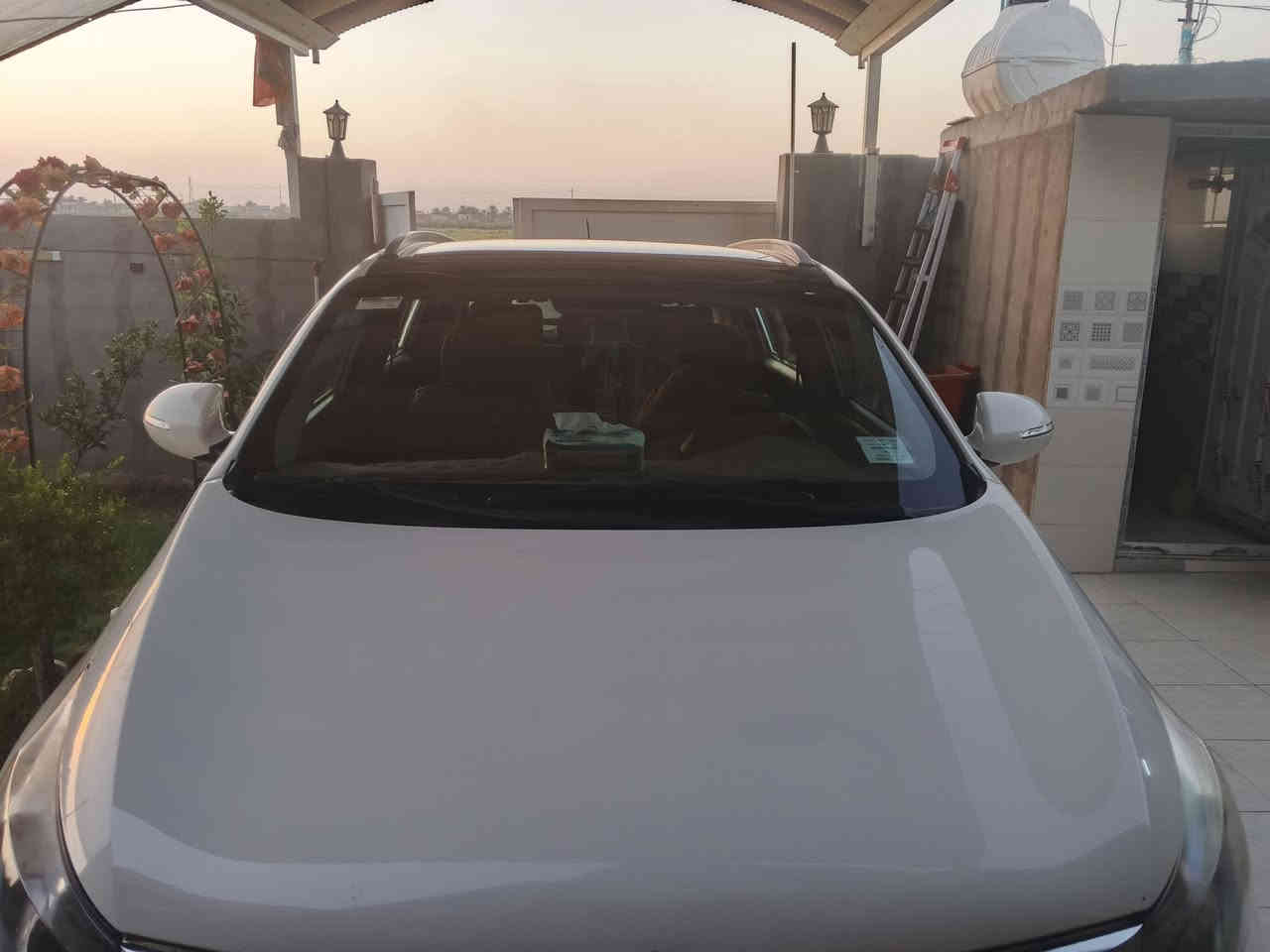 السلام عليكم سياره سبورتج للبيع موديل 2016 خليجي فول مواصفات ماعده البصمه مكينه 2400 فورويل مكفولة من الضربة والصبغ ماعده شخوط خفيفه مكان السيارة بغداد المدائن للاستفسار الاتصال بلرقم *********** السعر(175) وبيهه مجال
