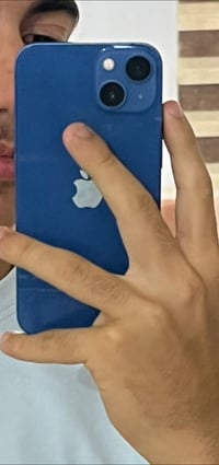 آيفون ١٣ • حالة ٩٠٪ • نموذج M