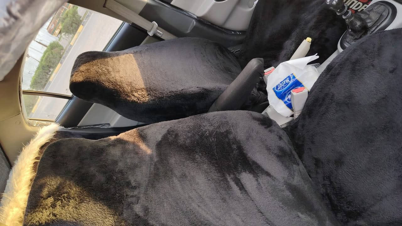 السلام عليكم
اكسنت 2009 رقم نينوى مسطرة جديد ، هيئة غرامات صفر كلشي ما عليها ، كير مكينة طخم ورا وكدام تبريد تدفئة شرط سيارة كير عادي ، ضرر تحرير ربع السكف والبوند وتلكيطات بسيطة سيارة جاهزة من كل النواحي ربع ما تصرف عليها  ، شرط التحويل 
سعر 90 وبيها مجال

كورك ‭0751 224 5574‬

واتساب ‭0772 510 2662‬
