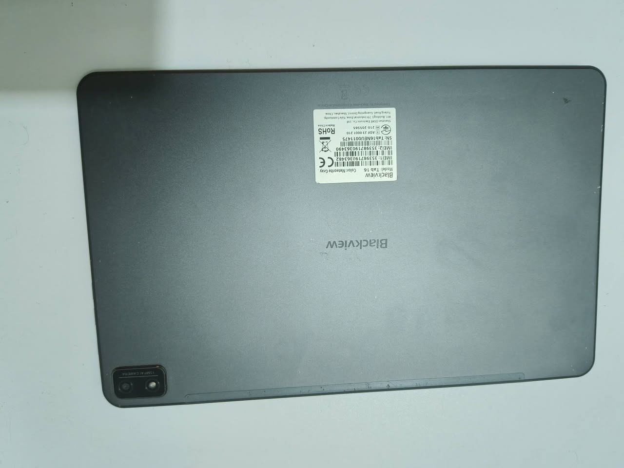 Blackview Tab 16
الذاكرة 256والعشوائية 8
البطارية 7680ملي امبير 
المعالج T616octa-core 
الهرتزية 60 
ووياها القلم مالته وشاشة حماية غير مستخدمة 
الجهاز بي طعجة بأحد الحواف ممأثرة على اداء الجهاز 
ويوجد مشكلة دگمة الصوت 
السعر 85 وبي مجال بسيط
للتواصل على الرقم ***********
