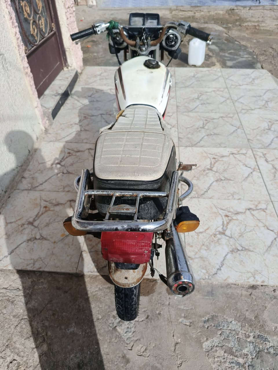 تايكر للبيع مديل 20 اوراق اصولي دراجه ع وضعه البلادي كلشي مامبدل بيه مكينه كفاله دراجه خير من الله كهربائيات كامله متوازي السعر 350 وبيه مجال مكانه حله جامعه بابل متواجد خاص الرقم ***********
