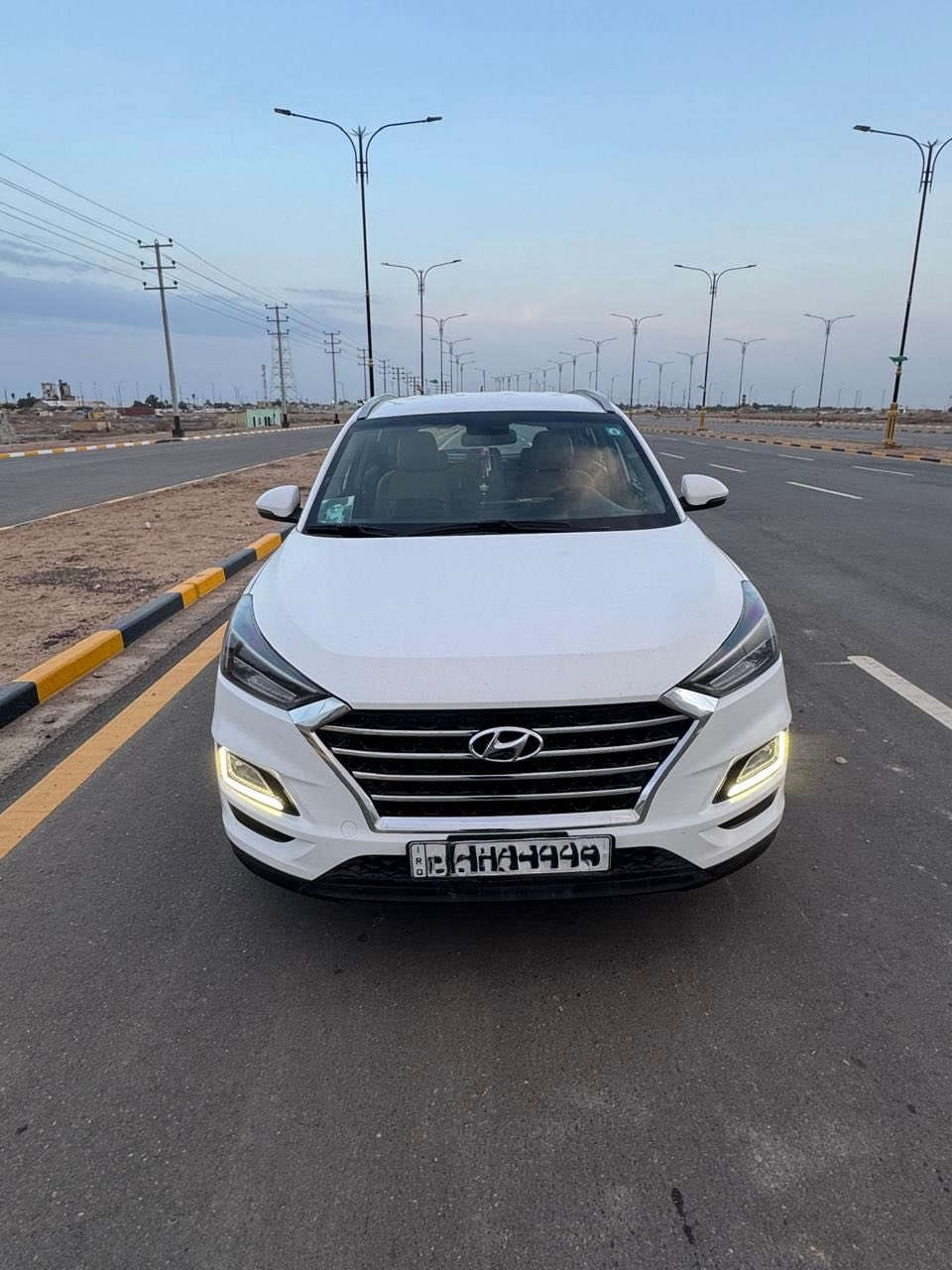 السلام عليكم
سياره توسان ٢٠١٩ بغداد فول مواصفات ما عدا البنراما. سياره كفاله عامه من تبديل وصبغ وضربه  تحويل ثاني يوم 
تخم تاير
كشن جلد ابلاد
كشن كربلائي
اشاير بالمري
٣ منافذ شحن 
شحن وايرلس
كشاف جانبي  
٥ عدسات 
حساس امامي خلفي 
كامره امامي خلفي
ابواب ترحيب 
ترحيب  بالمري
شاشه كبيره ابلادي 
تبريد ٢قطع
وبعد بيها مواصفات 
ماشيه ١٣٦
الاتصال على الارقام *********** — ***********
