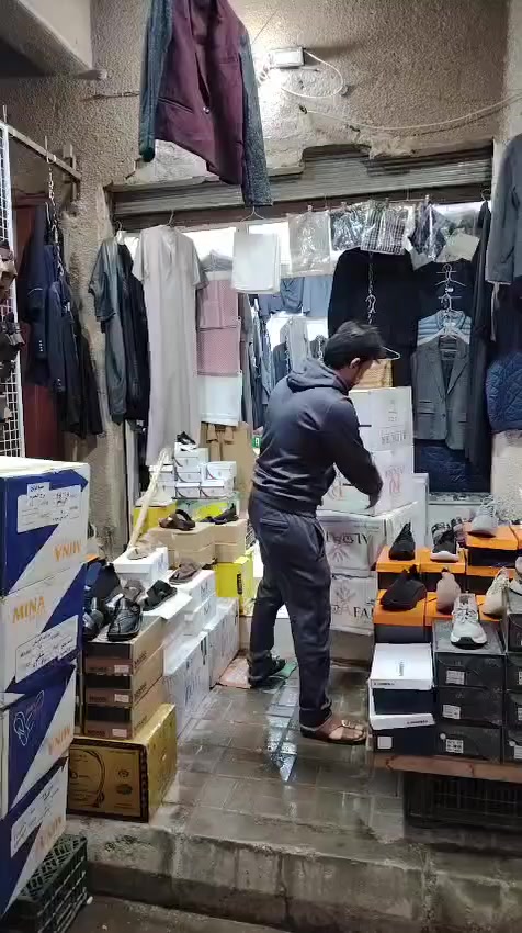 اللهم صل على محمد وآل محمد..
العنوان القائم الشارع الي مقابل المول المركزي سوق الحشاشات مجاور مطعم زاد الخير..
محل انمار الراوي حياكم الله جميعا 😊😊


**إذا كنت صاحب هذا الإعلان وتريد حذفه لأي سبب، رجاءا أرسل رسالة إلى الدعم الفني**