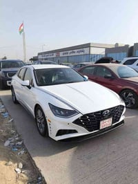 سوناتا 2023 فئة sel  بدي كفالة عامة بس بارد على گد اصبع بچاملغ الامامي...