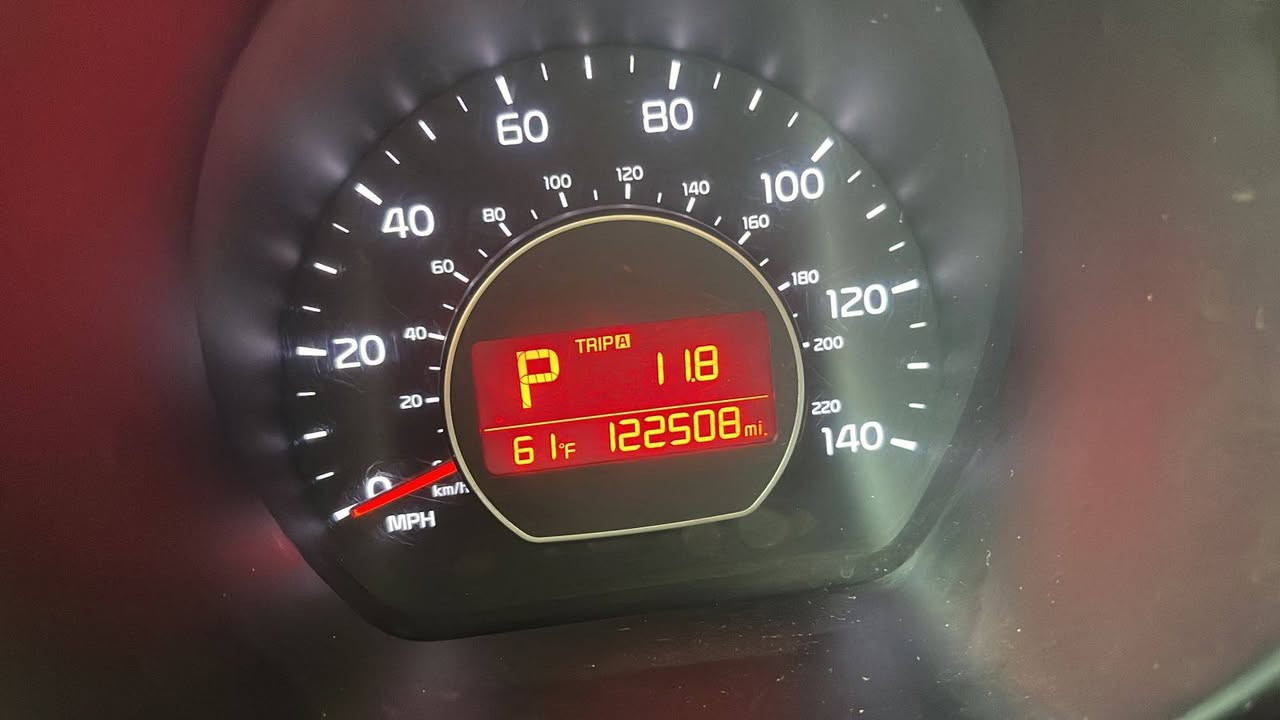 سلام عليكم سياره صول للبيع السياره للبيع
كيا صور  موديل 18

مبدل 3 قطع وارد امريكي 

السعر 95 بيهه مجال بسيط للشراي خاص مااجاوب شراي اتصل عالرقم ***********مكاني بغداد دوره
