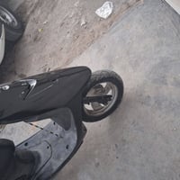 دراجه عصفوريه للبيع دراجه كهربائياتها كلها شغاله دراجه حلوه ماصمكالمه ...