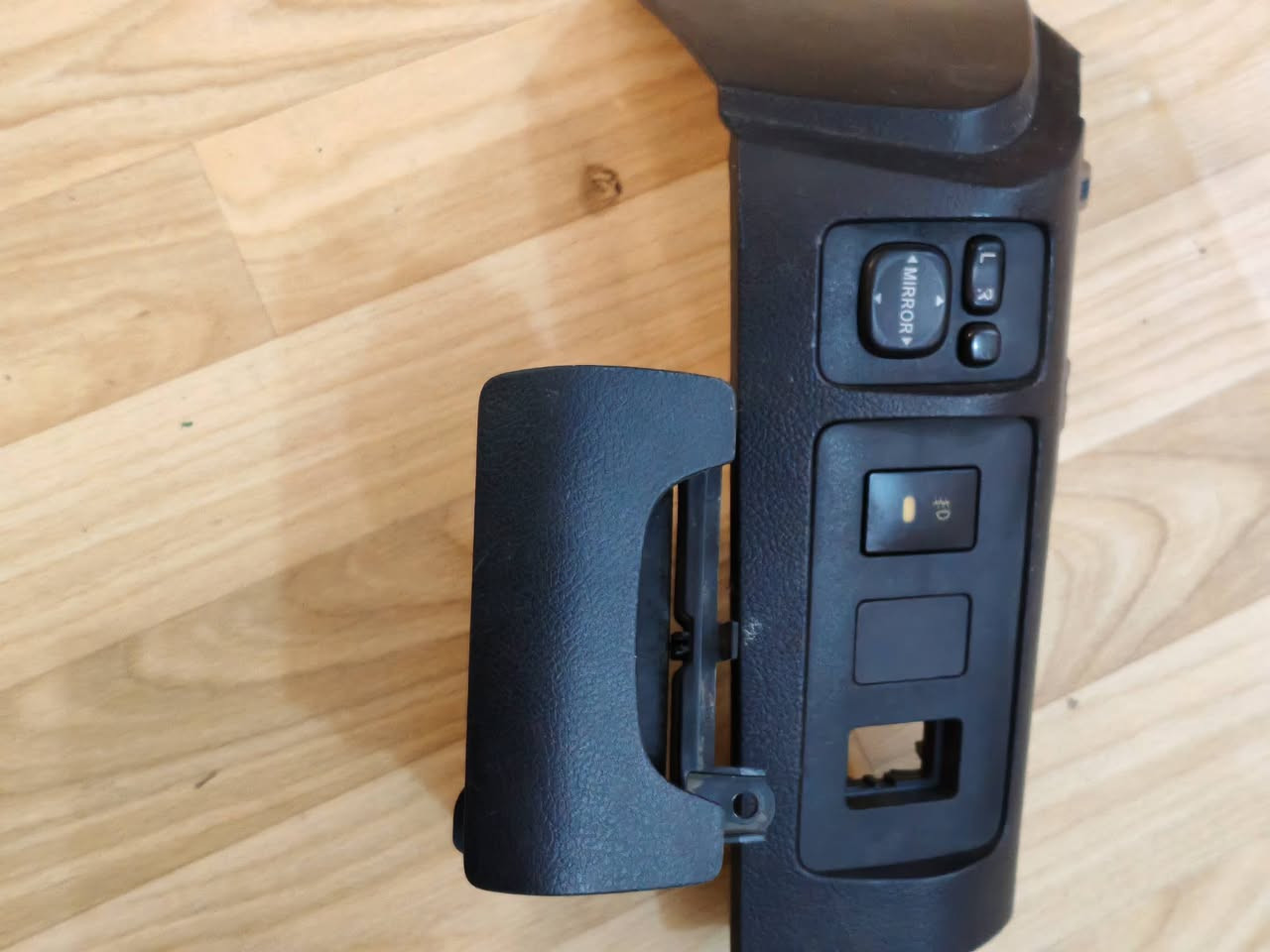 سلام عليكم للبيع بخدمتكم توصيل جميع محافظات العراق *********** تفصيخ اصلي فقط
