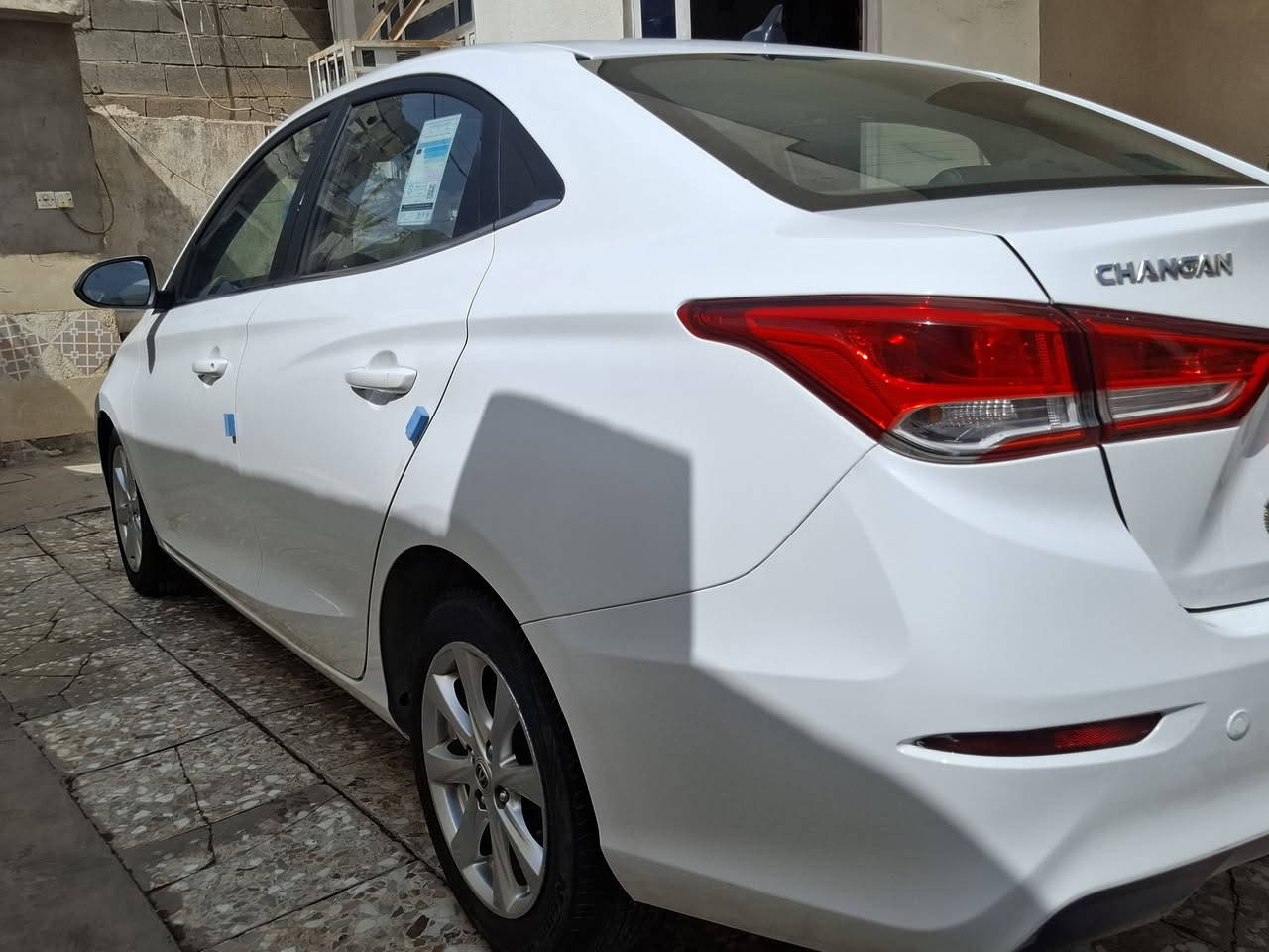 سلام عليكم  
 للبيع شانجان ايل سفن موديل ٢٠٢٣ سياره بعده بوضع شركه مكفوله كفاله عامه لا ضربه ولا صبغ ولا تبديل فقط صبغ بسيط مسافت شبر بل جاملق خلفي فقط ولباقي كفاله كير ومكينه بوضع شركه 
محرك  ١٥٠٠ كيو وتو فوول مواصفات 
ماشيه ٩٠ألف فقط سياره جاهزه بدون اي نقص نضيفه بعد احلا من صور 
رقم بغداد 
مكاني بغداد المشتل شارع المدارس 
رقم الهاتف ***********
ملاحضه ما ممتواجده على نت
