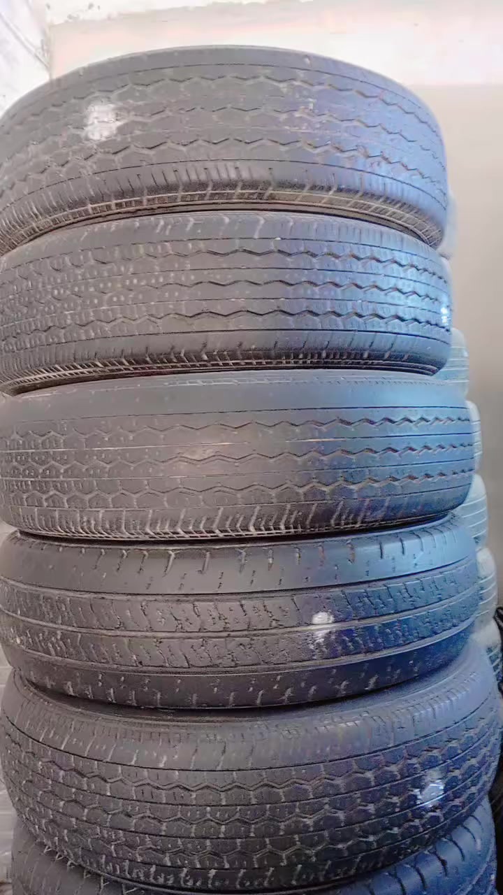 15 ار 195
15 70 205 
السلام عليكم كوري ويابان البيع شلع بغداد مدينه الصدر تفاصيل نتصل بالرقم ***********
