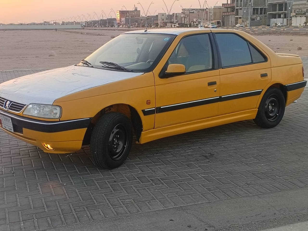 اسلام عليكم سياره
405 للبيع السياره كلش حلوه رقم بصره سنويه 28
السيارة جاهزه من كلشي السيارة عوزه بس بور ومزانيه
المكان بصره 
تخم تير جديد تبريد جديد حداديه جديده
محرك وكير خير من الله 
السعر 33 وبيه مجال 
***********
