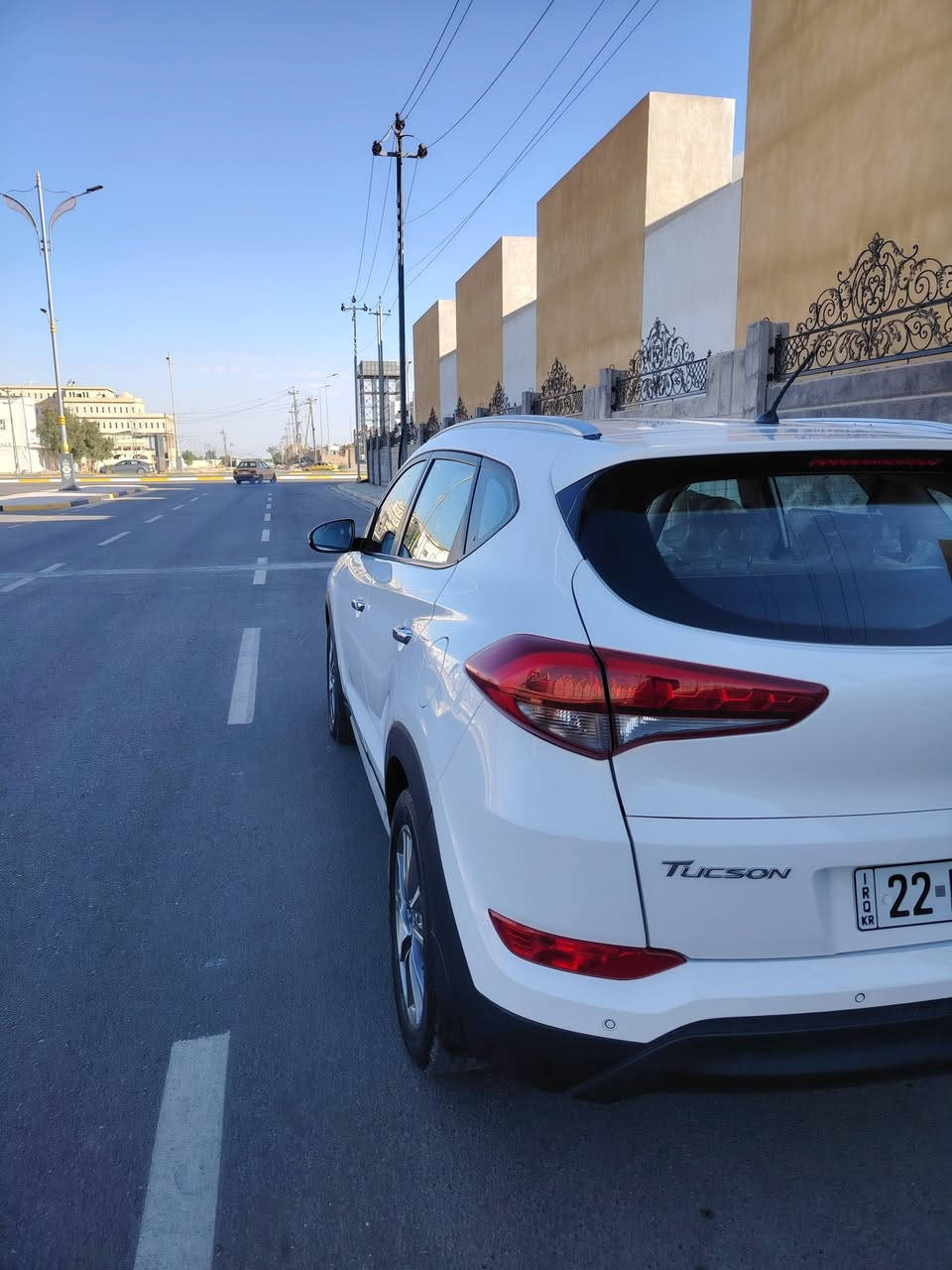 سلام للبيع للبيع توسان 18 خليجي
سياره كفاله عامه بيه بكانات بارد
سونار مرفق معه الصور 
كير مكينه حداديه خير من الله
تبريد قطعتين شركه
دواخل عسلي حساس كامره
رقم أربيل انكليزي بسمنه
أتريد مداور أتريد وكاله
السعر 178وبيه مجال 
مكان السياره كربلاء *********** ***********
