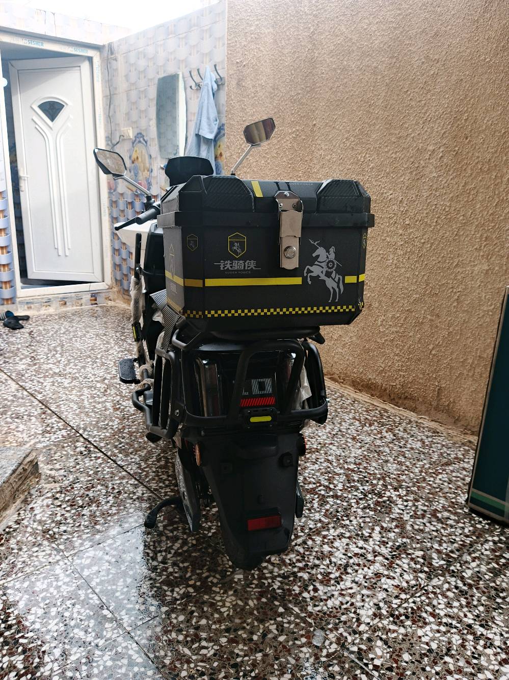 صاعقه 2026 سرعه 75 حقيقي  بطاريات6 تمشيك 75 كيلو دراجه نضيفه كفاله عام عنوان بغداد التاجيات ابوجدايل دراجه بيها مجال بسيط للشراي 