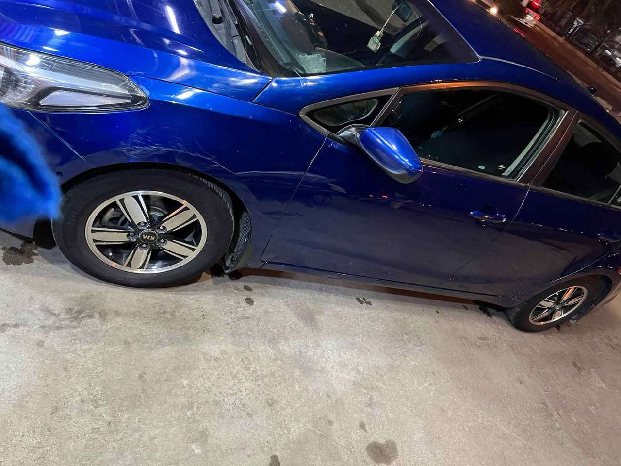 سلام عليكم 
كيا فورتي 2018
سياره معوقين (حره صارت) رقم بغداد
السياره بيها 3 قطع صبغ المحرك مفتوح 
حادثها جاملغ الخلفي امامي اعكس السايق 
والبنيد 
سعرها 110وبيها مجال مكانها بغداد بغداد, العراق


**إذا كنت صاحب هذا الإعلان وتريد حذفه لأي سبب، رجاءا أرسل رسالة إلى الدعم الفني**