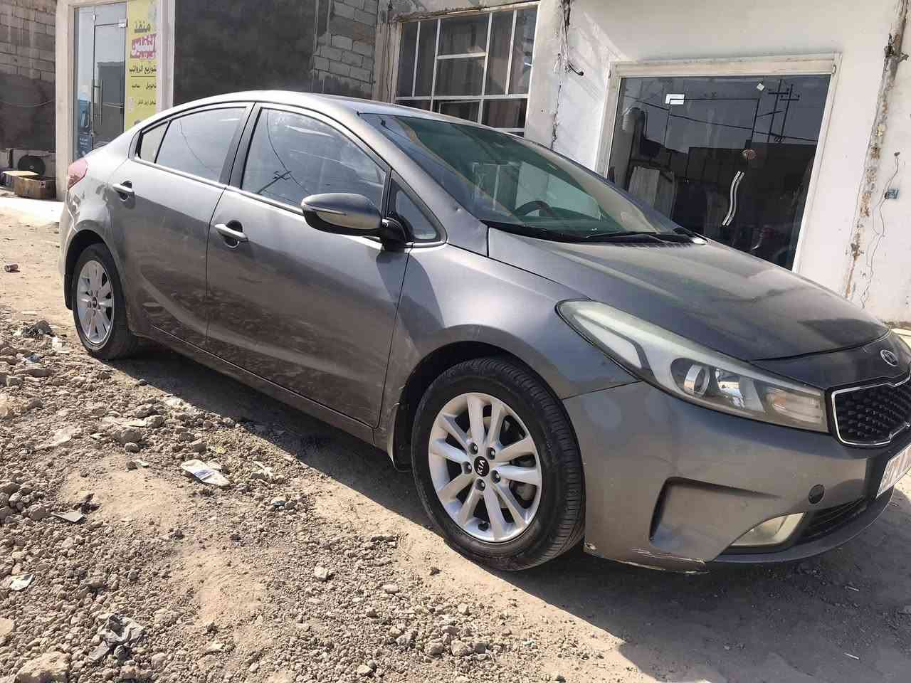 سيراتو للبيع ٢٠١٧ تبديل قطعتين فقط تفاصيل ***********

