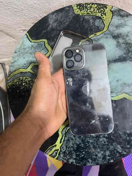 السلام عليكم 12برو ماكس مبدل شاشه وبطاريه 100فيس ايدي واكف ذاكره 256 الجهز لا فطر ولا شخط مغلف
325قفل
***********بي واتساب
بغداد الطالبيه ساحه83
