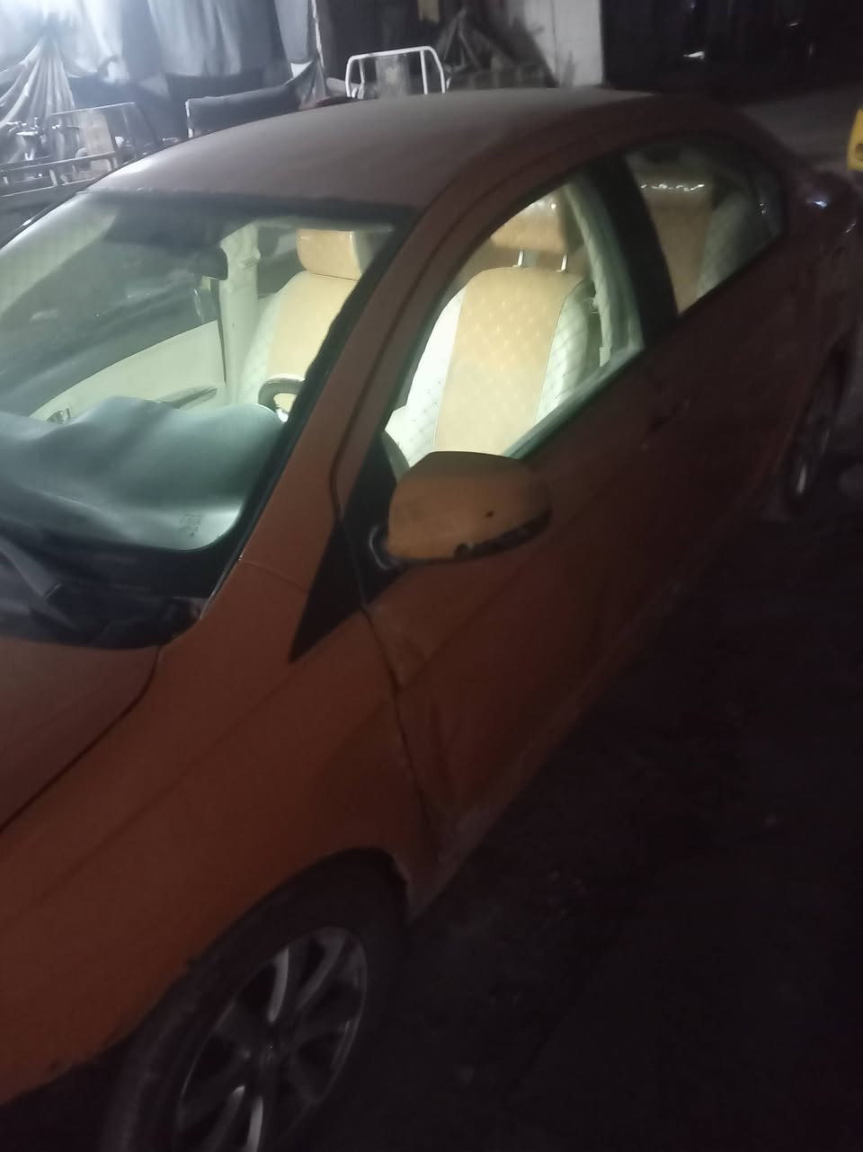 سلام عليكم كريت ويل مديل ٢٠١٢سياره شغاله مكينه بيه دخان كير شرط رقم حمر بصره سنويه عاج بيع ومروس سعر ١٢قفل تكفل سرقه وطلب بس عنوان ناصريه مركز رقمي ***********
