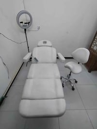 سرير كهربائي • نظيف جدا • الشعب حي التجار