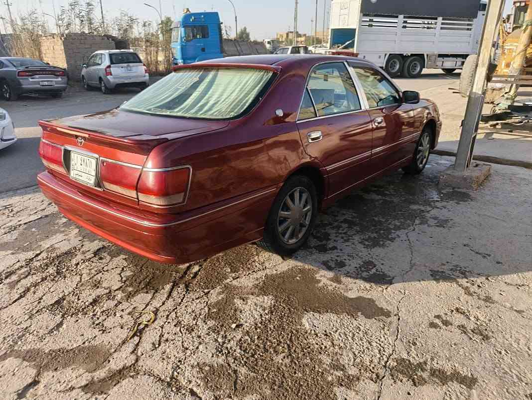 السلام عليكم ملكه موديل 2000 وثلاثه سياره حداديه جديده محرك جديد برانكيتات جدد العلم باسم وكال هعامه   رقم راعيها موجود مباشر تريد وكاله معروضه للبيع السعر خاص اي استفسار رقم الهاتف مكان السياره الناصريه قلعه السكر‏‪***********‬‏
