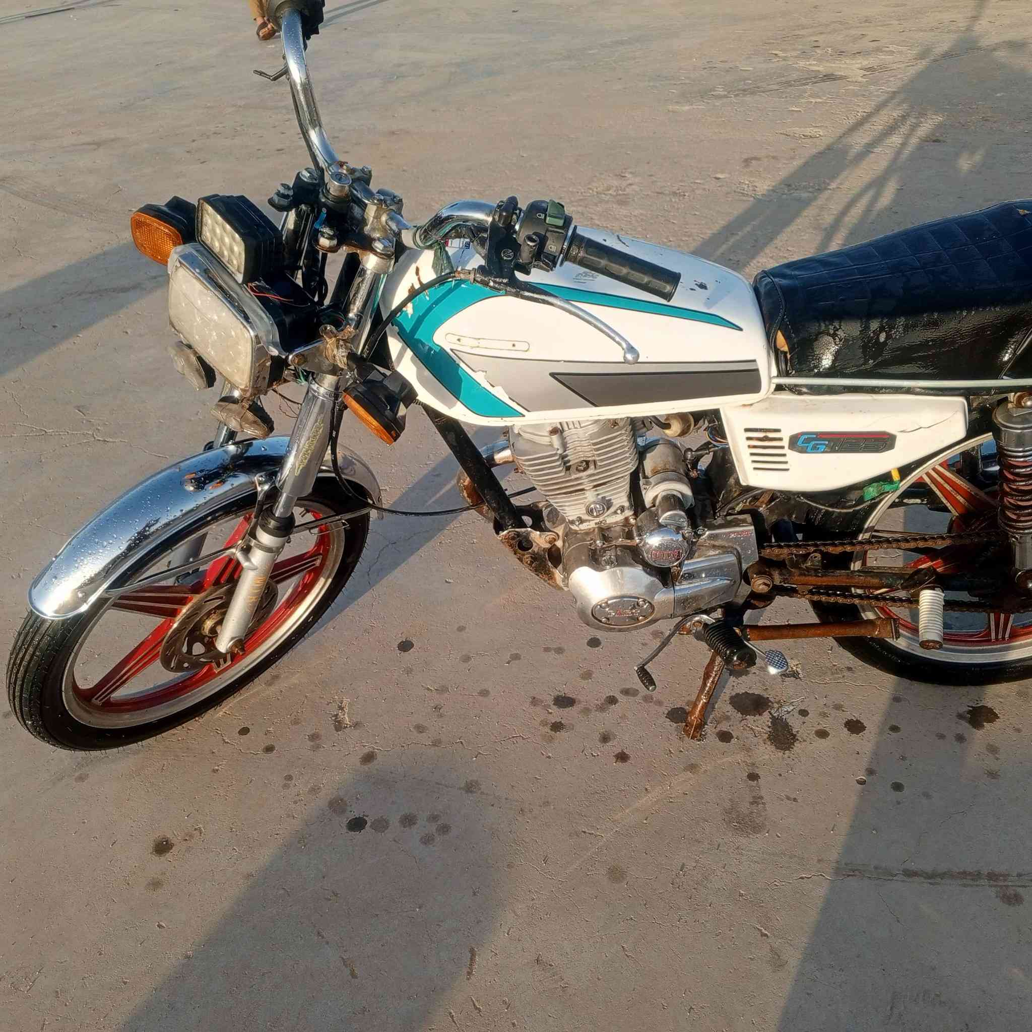 السلام عليكم
للبيع السعر 400 وبيها مجال مكاني ديوانيه قضاء سومر 

اوراق اصولي وكهربائيات فول .

الشراي يدخل خاص


**إذا كنت صاحب هذا الإعلان وتريد حذفه لأي سبب، رجاءا أرسل رسالة إلى الدعم الفني**