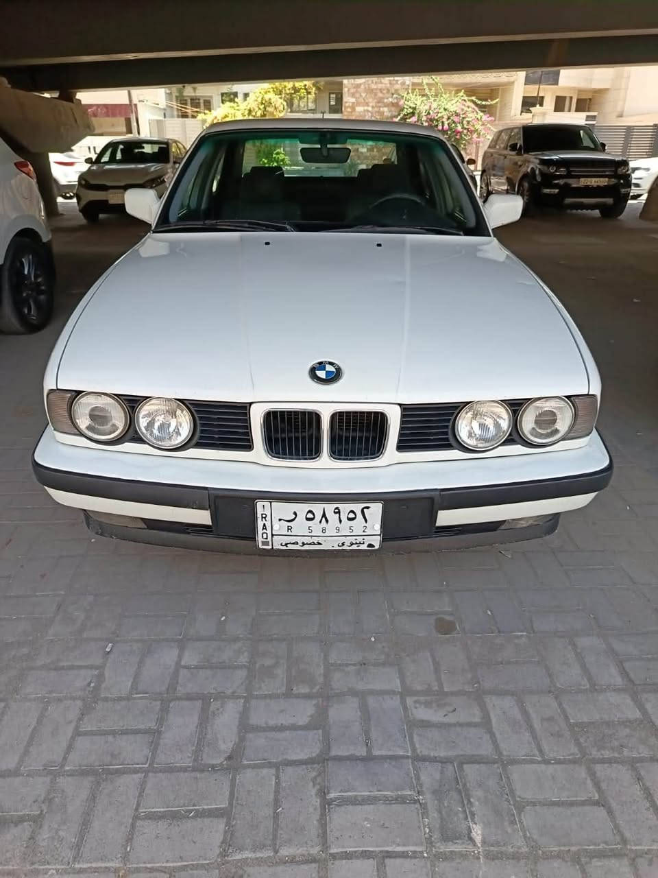 سلام عليكم سيارة بيم للبيع موديل 1989 سيارة طخم تاير تبريد كهربائيه كلها شغالها بدون صبغ بيها رصع بل جاملغ سنوية 2027 (سعرها 67 ) وبيها مجال بصيط
تواصل***********
