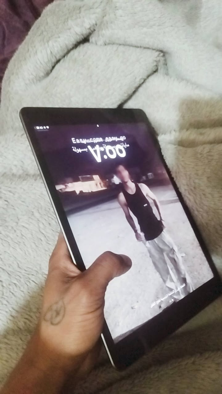 أيباد 7جهاز اخو جديد شخط مابي مداخل صيانه مابي اي خلل ذاكره128كله شغال مكاني بغداد فلكه سلمان باك***********موجود وتساب وخاص
