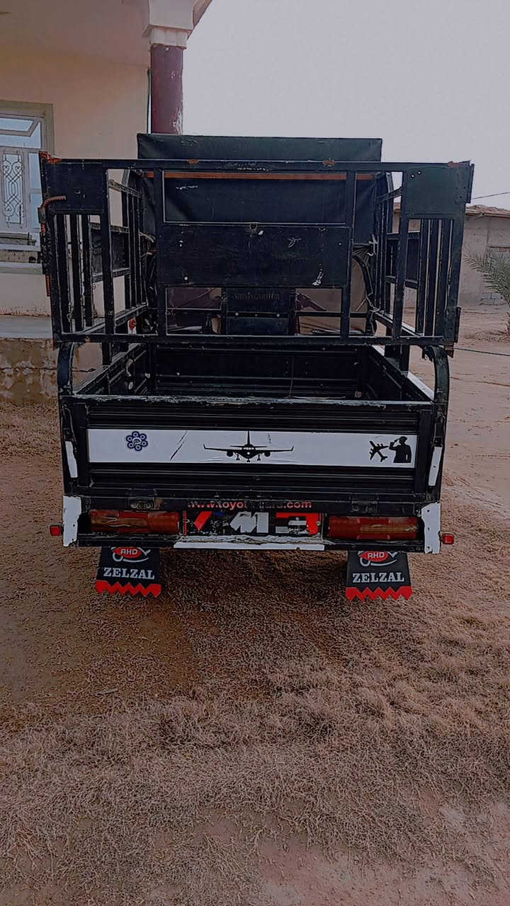 سلام عليكم ستؤته جديده حيل اوراق كامله ؤبليته رقم*********** موديل 20 محرك23بلادي برقي ما مفتؤح لاشخط ولا صبغ قطره ما بيهه حلوه محجر كلاري نشاط ؤرزانه اشاير بكلايتات كله شقال دبلاد جديد مكان ديالى سعر خاص مستعجل على بيع وشراء ينتصل ؤيدلل 💯💙
