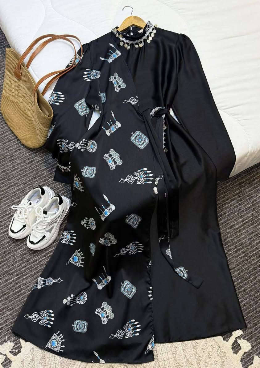 فستانصيفي❤‍� 
خامة ستن برلون تركي
38-40-42-44-46


**إذا كنت صاحب هذا الإعلان وتريد حذفه لأي سبب، رجاءا أرسل رسالة إلى الدعم الفني**