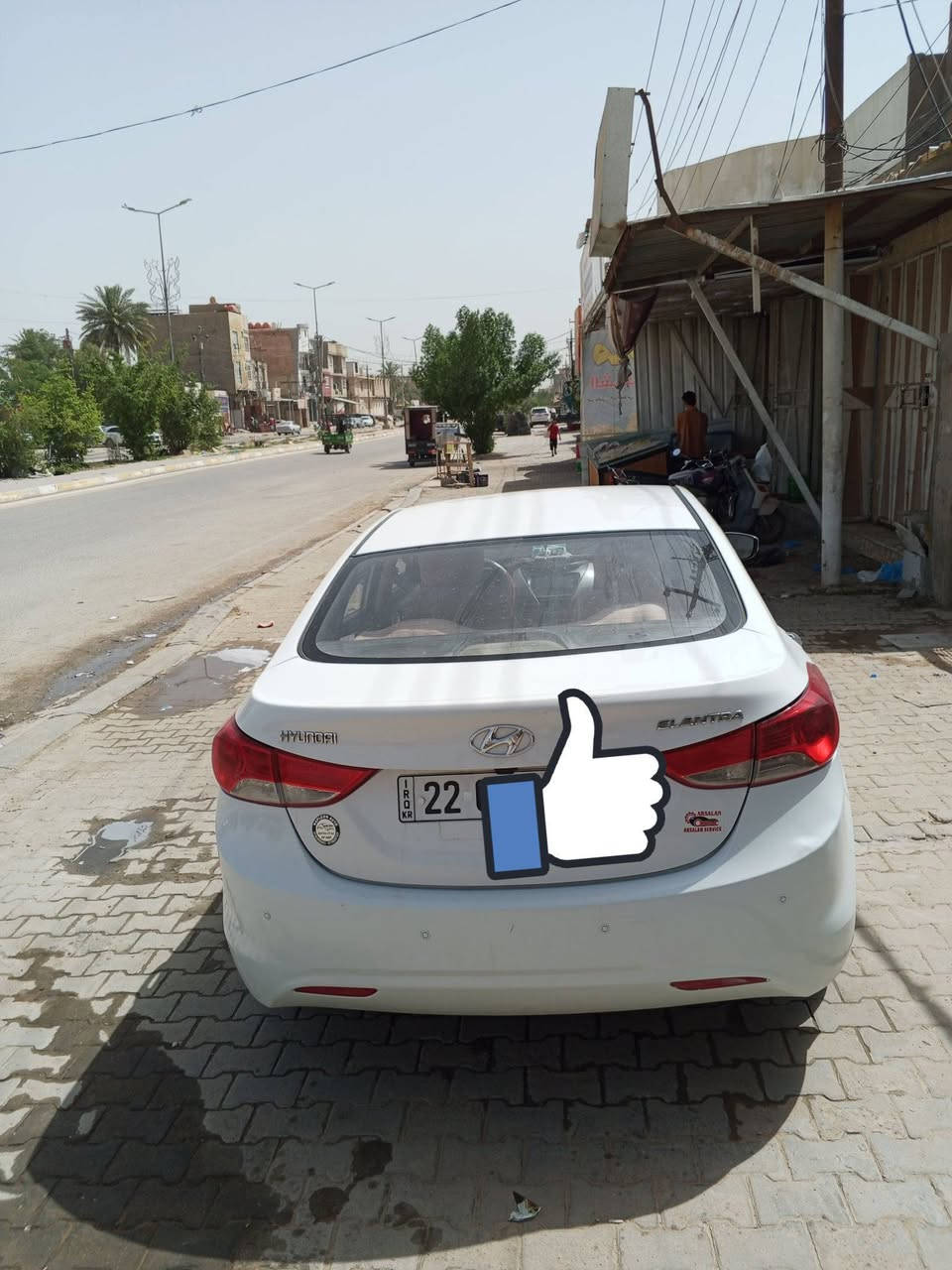 السلام عليكم سياره الانترا مديل 2012 للبيع او مراوس  حسب القناعه
سياره لا حادث ولا صبغ مجرد شخوط رصعات 
ليبل واحد   
***********
