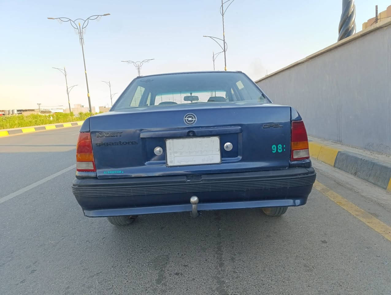 اوبل كاديت موديل 1991 حجم 16 محرك معمر جديد كير شرط صبغ حزام بدون ضرر طخم جديد طخم تاير جدد باتري جديد كهربائيات كلها شغاله دوشمه بطاين ارضيه سقفيه جدد سياره جاهزه رقم نينوى مشروع وطني سنويه لل 2029 كابون ماستر شرط التحويل 
السعر 22 مكانها ايسر الموصل 
***********
***********
