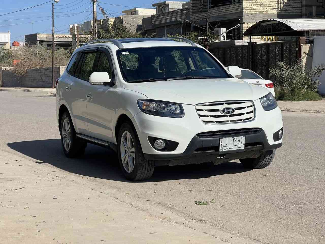 السلام عليكم 
للبيع سنتافياموديل 2010
رقم بغداد وارد خليجي 
ماشيه 200 محرك 6سلندر 7راكب3 قطع تبريد بصمه فتحه مري شفط كشن كهرباء 4ويل 
بيها قطعتين تبديل چاملغ وبنيد اثر طخه بسيطه واكو كارت جوه يده باب السايق  كد شبر 
وباقي السياره كلش حلوه مبيها اي نقص
السعر 143وبي مجال للاستفسار ع
***********
مكان السياره بغداد  السيديه
