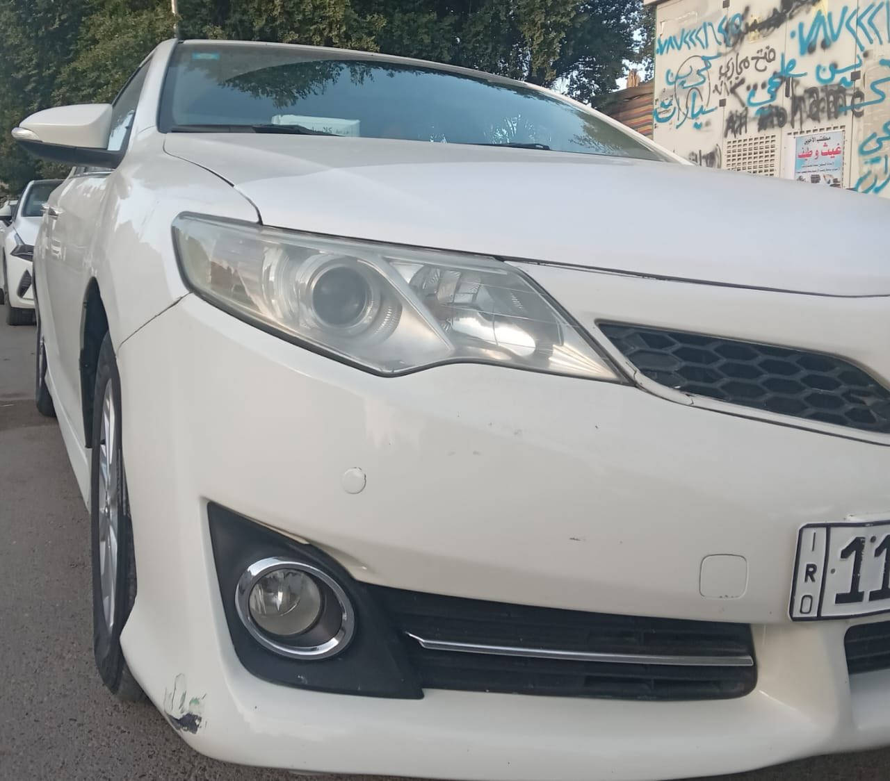 السلام عليكم
للبيع كامري خليجي 2013
ابيض صدفي فول مواصفات 
فتحة شاشة كامرة حساس امامي 
خلفي اشاير بالمري ويل كب 4دسك
محرك 2500اربعه سلندر
3 بردات كهرباء
داخل صاج كشنات جلد كهرباء
تخم تاير اعلا مواصفات بالخليجي 
باسمي بغداد 
العنوان بغداد الكرخ حي الجهاد 
***********
***********
