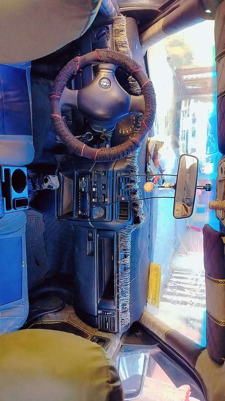 فكترا حجم 18بدون معجون فقط عام جماليه محرك كير شرط صدر تواير جديد نينوى الماني شرط تحويل وكاله كاربون بانزين بيها السعر 43مجال بسيط ***********
