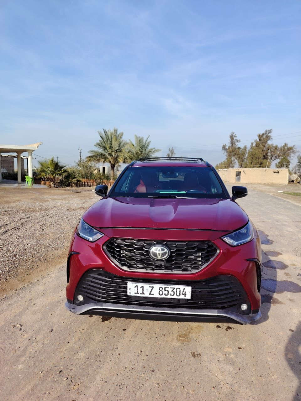 السلام عليكم للبيع هايلندر 2023 فول موصفات VIP بيها قطعتين صبغ وقطعه بارد فقط السعر 295 للاستفسار اكثر ***********
